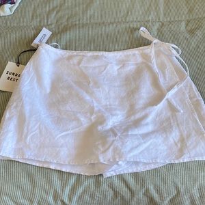 Aritzia/Sunday Best White Wrap Skirt